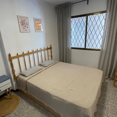 Apartmán Stylish 200m From The Salou